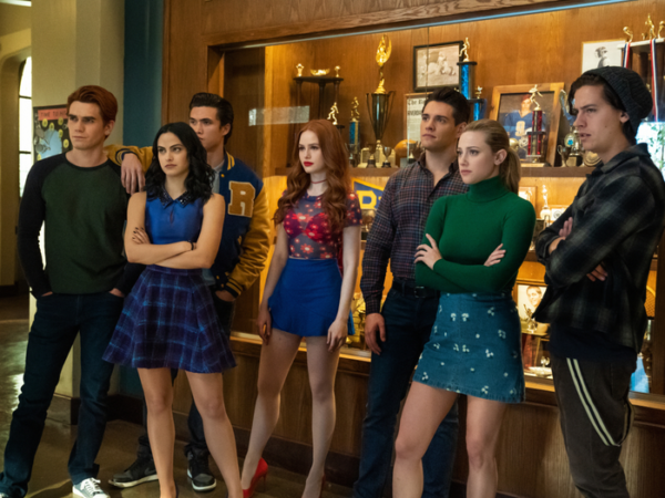 When will Season 5 of Riverdale premiere on Netflix?