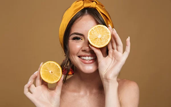 Fade Away: Effective Dark Spot Removal with Lemon Juice at Home